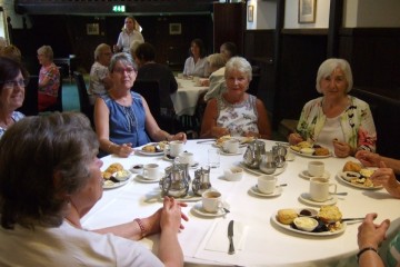 2019-07-15-Athelhampton-Tea-06