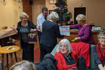 2021-12-06-Xmas-Meeting-03