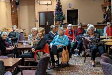 2021-12-06-Xmas-Meeting-08