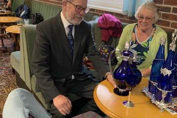 2023-06-05-Wonderful-World-of-Glass-03