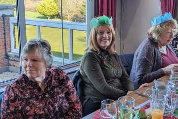 2023-12-01-Xmas-Lunch-04