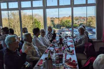 2023-12-01-Xmas-Lunch-06