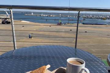 2024-05-20-Coffee-at-Sailing-Centre-03