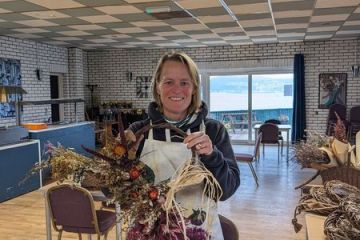 2024-11-04-Wreaths-Meeting-02