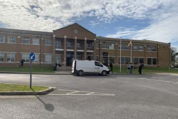 2025-03-19-College-Lunch-01