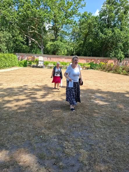 2026-07-22-carey-secret-garden-13