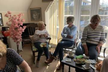 2026-04-20-Coffee-at-Carols-01